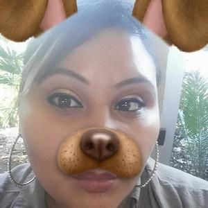 Meet your Posher, Nallely