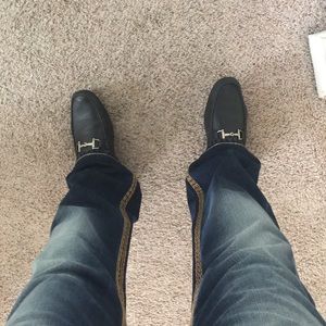 Meet your Posher, Esparza