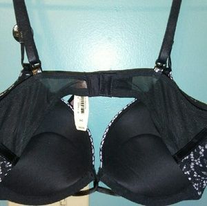 Victoria Secret Bombshell Bra