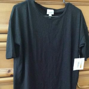 Lularoe Small solid Black Irma