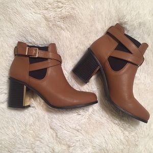 FOREVER 21 Brown Booties! 🍂🌰