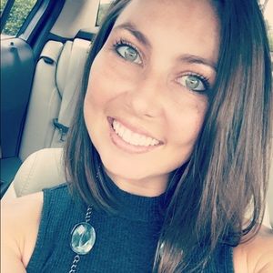 Meet your Posher, Sierra