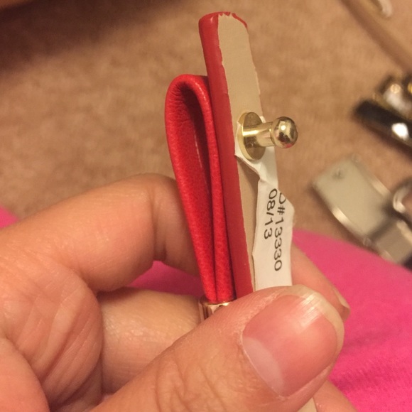 Red Bow Belt - Picture 4 of 4