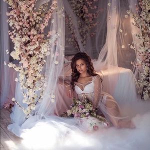 Meet your Posher, Noor