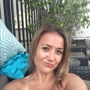 Meet your Posher, Paula