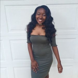 Meet your Posher, Ti'mia