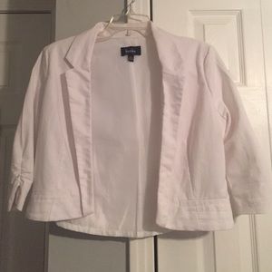 White, Three-Quarter Blazer