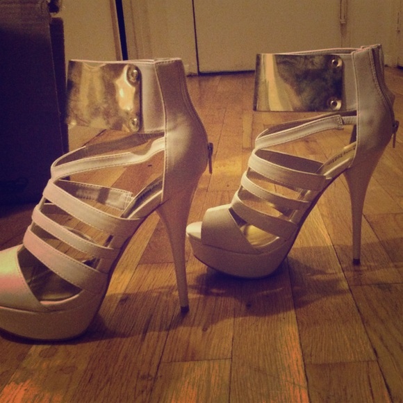 Cream and gold heel