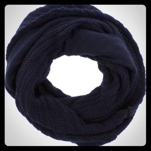 New Black Knit Scarf