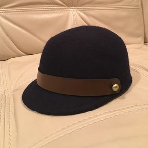 Navy Blue Felt Riding Hat by Janie & Jack