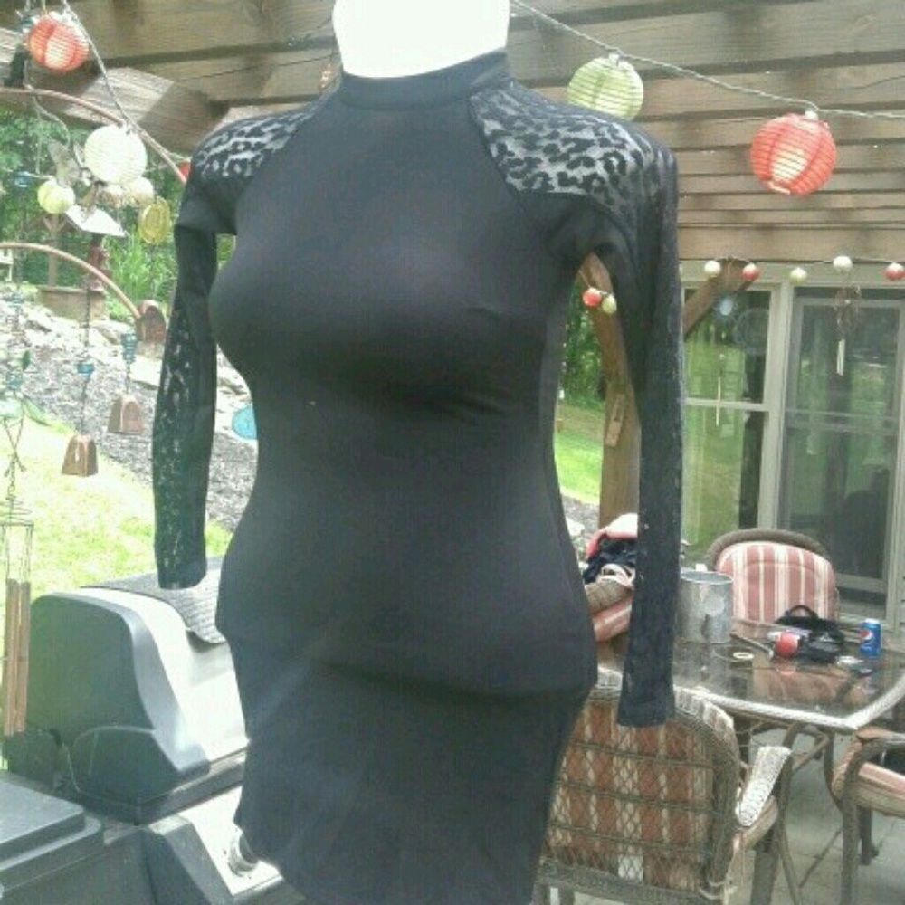 BLACK & LACE, Hot! - Picture 2 of 4
