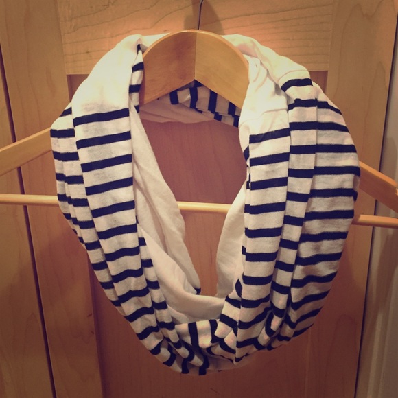 GAP Infinity Scarf