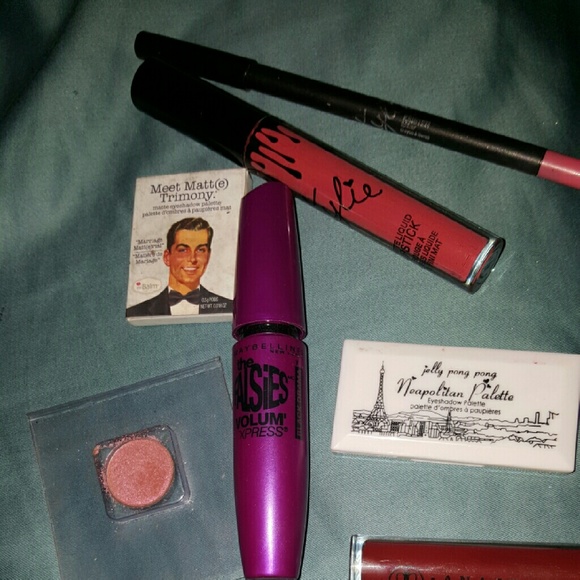 High End MAKE Up Lot
