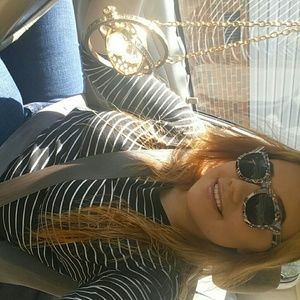 Meet your Posher, Andrea