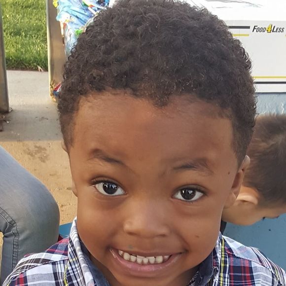 Meet your Posher, Felicia - Picture 1 of 1