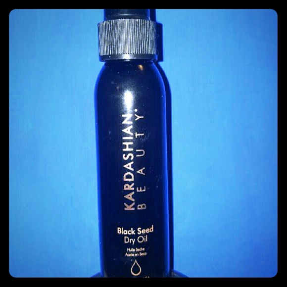 Kardashian Black Seed Dry Oil