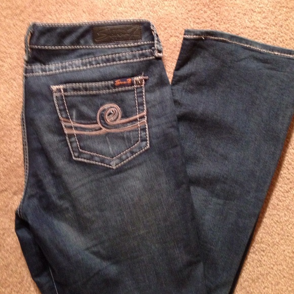Seven Jeans - Slim Boot Cut - Picture 4 of 4
