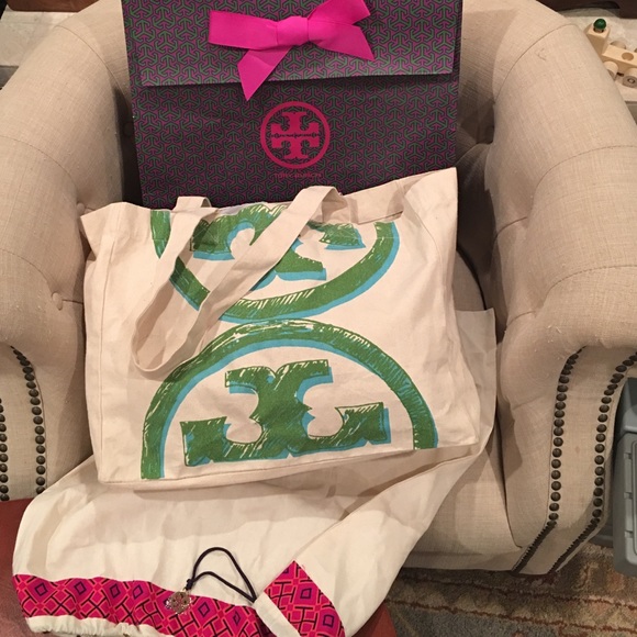 Tory Burch RESERVED