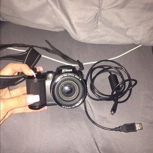 Nikon coolpix L120