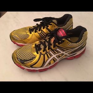 Excellent Asic Gel Nimbus 15 Running Shoes Size 9