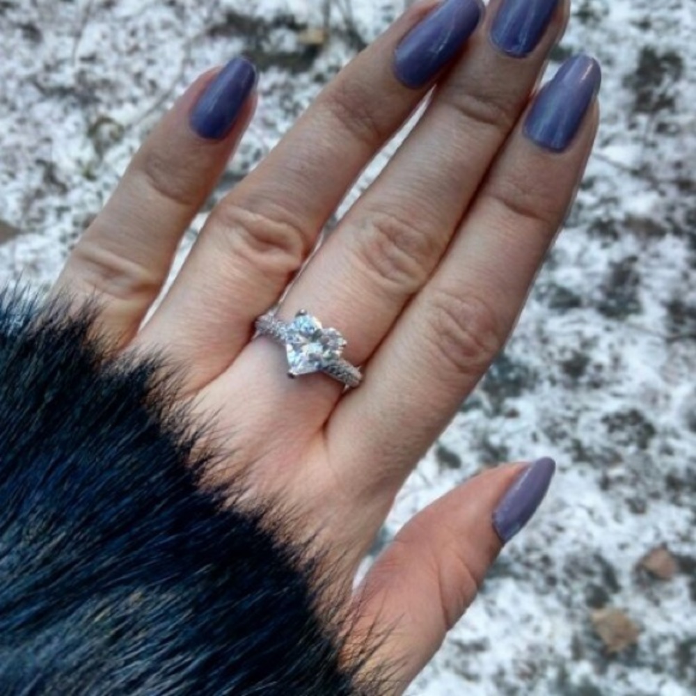 (Size 9) new 3ct heart wedding ring