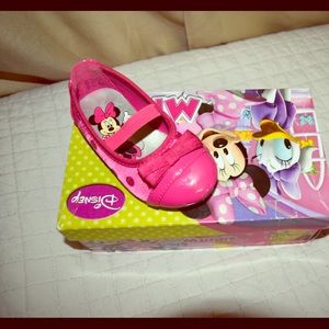 Minnie Girl Flat..