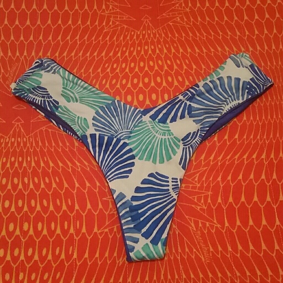 ❌TRADE❌ Lotus Swimwear Bikini