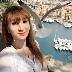 Meet your Posher, Linna