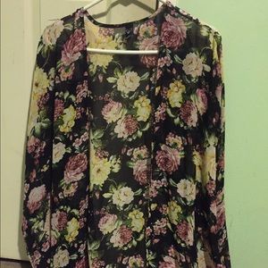 Cute Floral Kimono from Windsor. One Size.