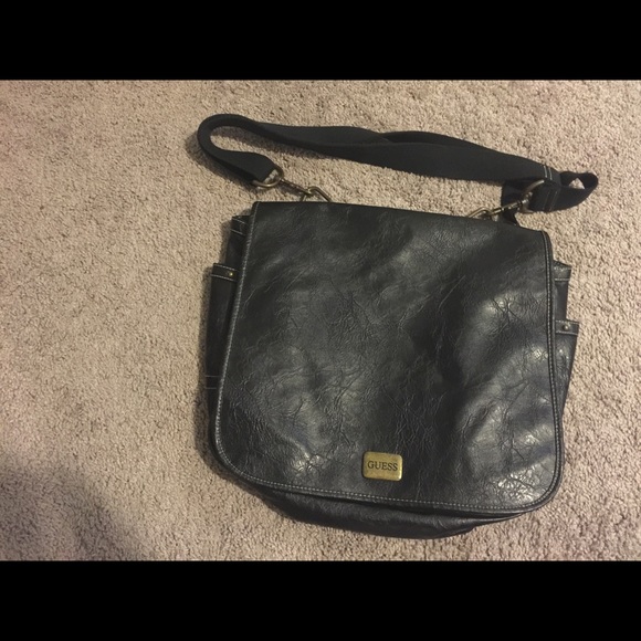 GUESS large lap bag