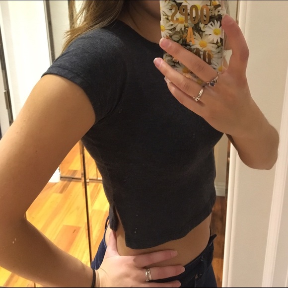 Brandy Melville crop top