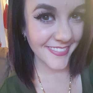 Meet your Posher, Whitney