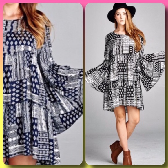 💥HP 10/28💥ADORABLE BELL SLEEVE TUNIC OR DRESS - Picture 3 of 3