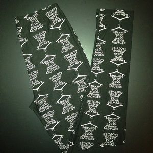 Buttery Soft Black Shopaholic Leggings One Size OS