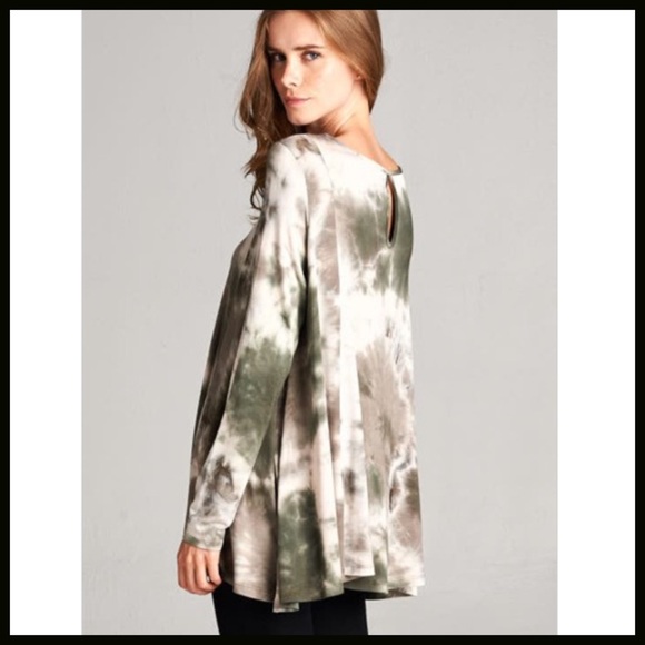 Tie-Dye Tunic - Picture 2 of 8