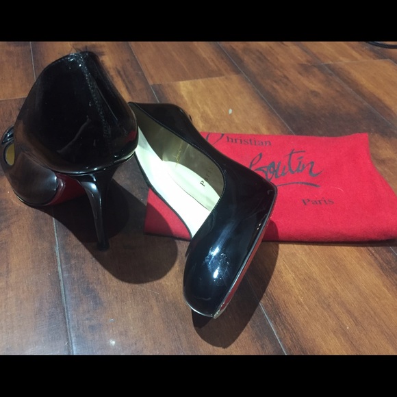 STUNNING Christian Louboutin pumps + travel bag 👠 - Picture 4 of 5