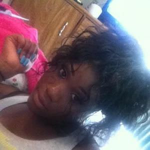 Meet your Posher, Ayana