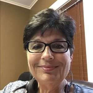 Meet your Posher, Kim