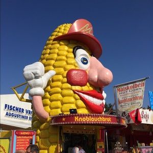 Meet your Posher, Francisco