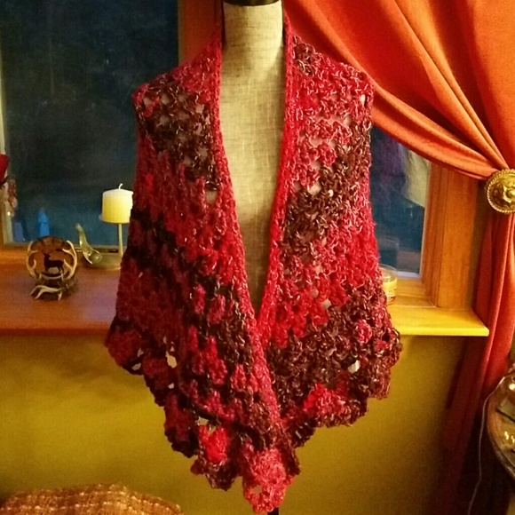 "THE SOPHIE" HANDMADE FESTIVAL SHAWL - Picture 3 of 4