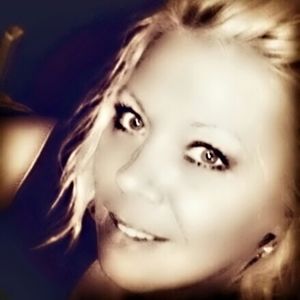 Meet your Posher, Bobbie