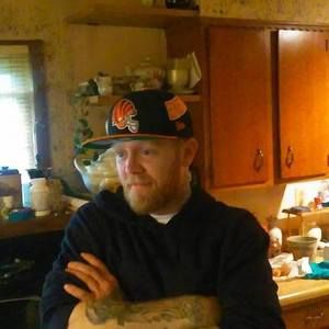 Meet your Posher, Derrick