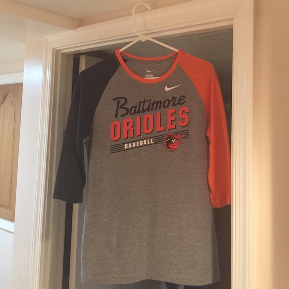 Nike Orioles 3/4 sleeve shirt