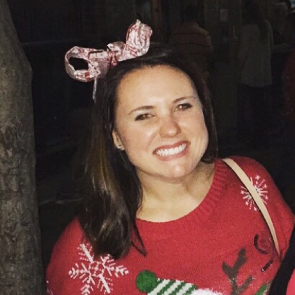 Meet your Posher, Hannah - Picture 1 of 1