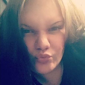 Meet your Posher, Leann