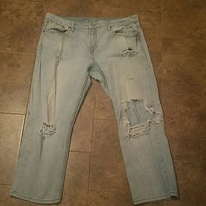 American Eagle boyfriend jeans