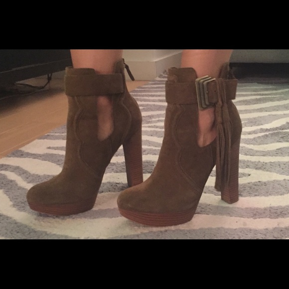 Boutique 9 Shoes - Boutique 9 Brown suede platform booties