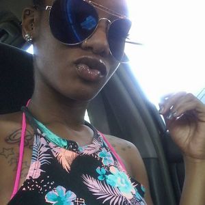 Meet your Posher, Asia