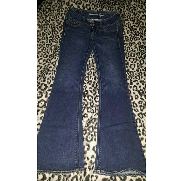 American eagle jeans.