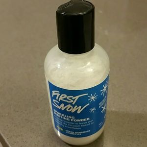 Lush first snow dusting powder. NWot